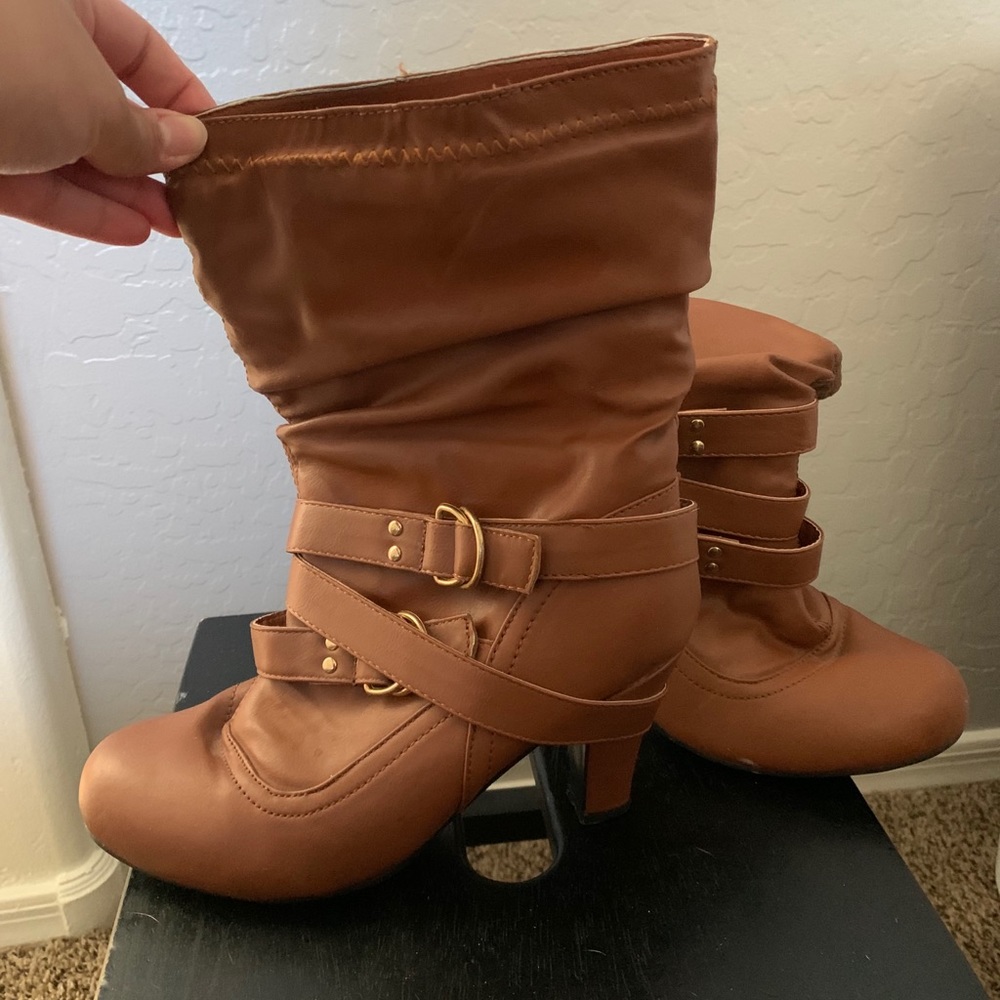 Rue 21 brown boots
